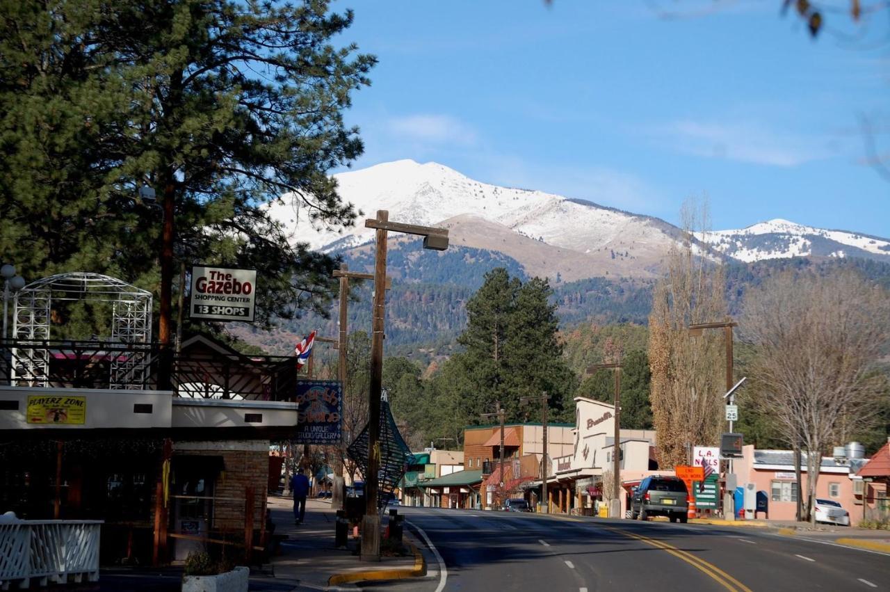 Cozy Cabin, 2 Bedrooms, Fireplace, Midtown, Sleeps 5 Ruidoso Exterior foto
